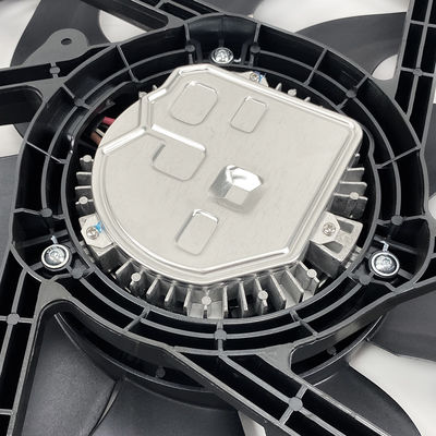 Ventiladores de enfriamiento eléctricos de radiador automático de 12 V para BMW G20 integrados en fusible