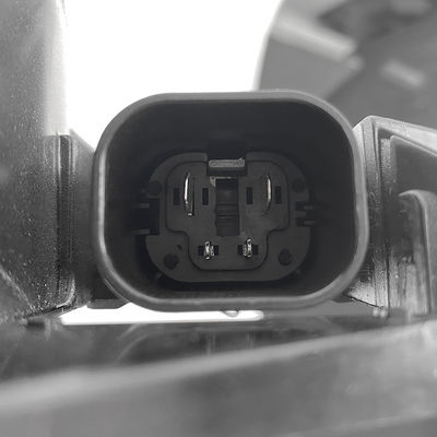 BMW X1 E84 2009-2016 Motor de ventilador de enfriador de aire con rendimiento y número de EO 17427545366